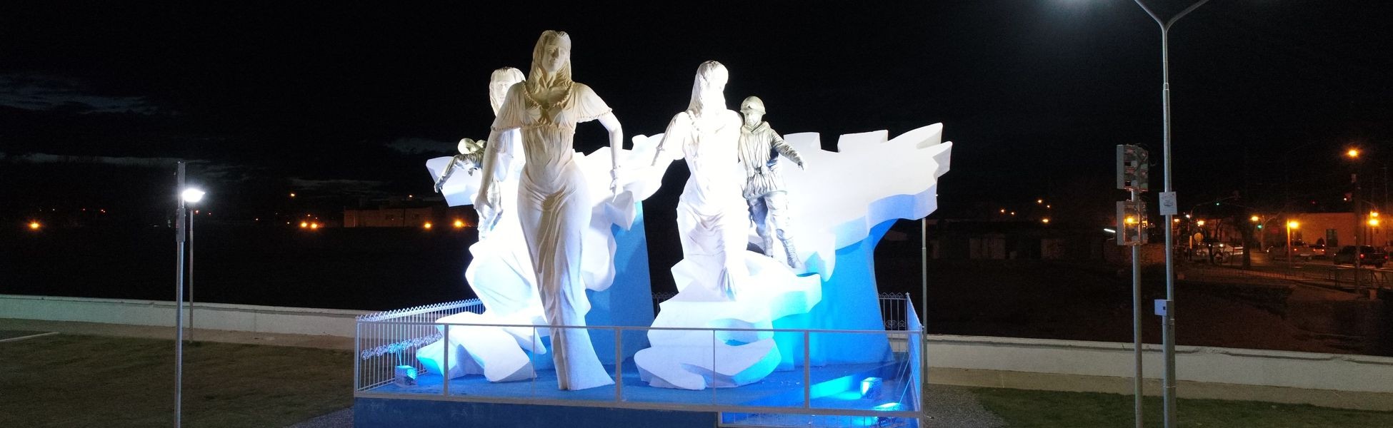 foto MONUMENTO A VETERANOS Y CAIDOS EN MALVINAS